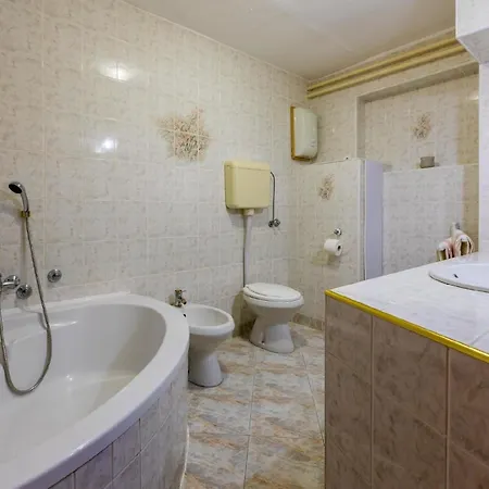 Apartament Ferienwohnung Fuer 6 Personen Ca 92 Qm In Crikvenica, Kvarner Bucht Und Umgebung