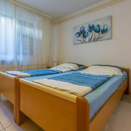 Ferienwohnung Fuer 6 Personen Ca 92 Qm In Crikvenica, Kvarner Bucht Und Umgebung Daire *